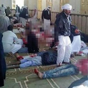 Mısır'da camide katliam olay yerinden ilk görüntüler