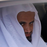 Suudi Savcı cinayet için geldi koli koli kuruyemiş aldı