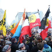 Belçika karıştı! Binlerce gösterici AB binasına yürüyor