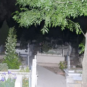 Mezarlıkta ağlayan kızı ilk gören görevli konuştu