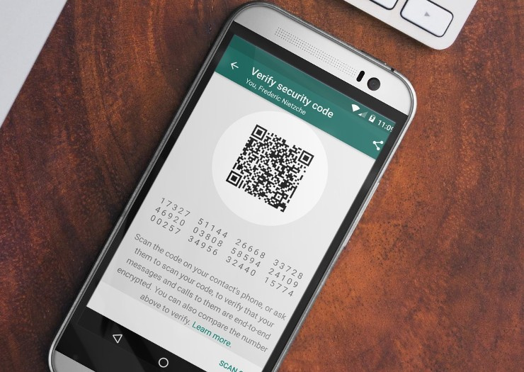 Whatsapp'a bomba özellik! İki yıldız arasında kelime koyunca...