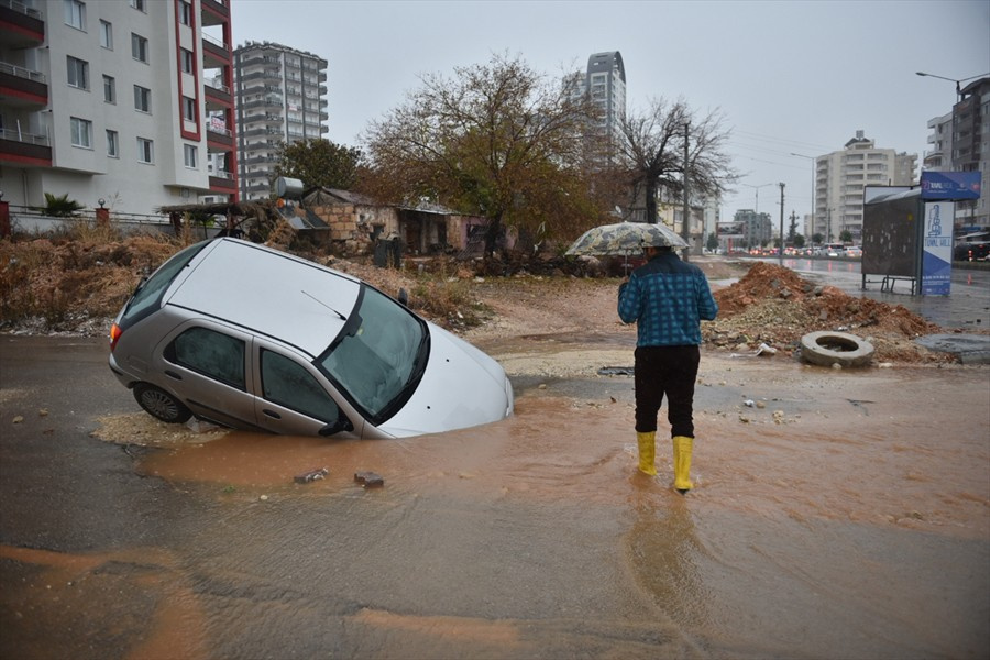 Mersin'de son durum korkunç! Cesetler bulunuyor