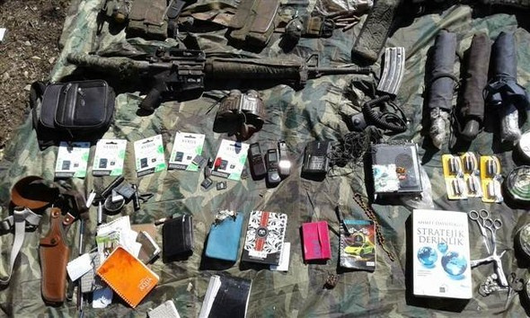 PKK mağarasından çıkan Davutoğlu ayrıntısı!
