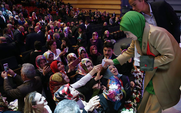 Çalışan kadınlardan Emine Erdoğan'a mektup yağmuru