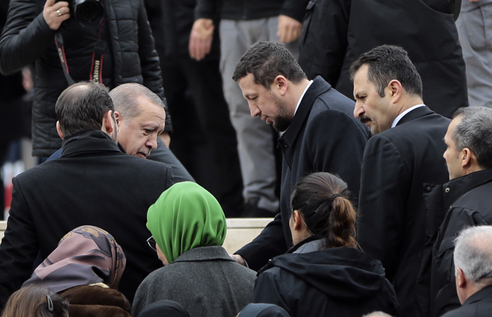 Yavuz Yılmaz'ın cenazesindeki sürpriz isimler! Tansu Çiller ve...