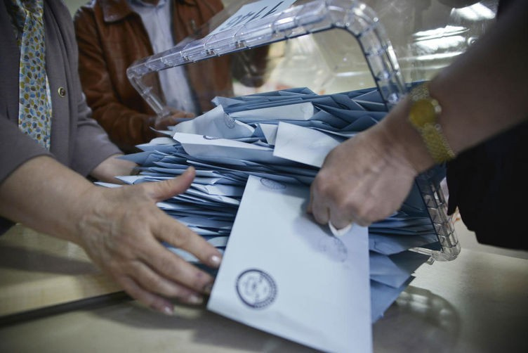 Bölge bölge en son referandum anket sonuçları GENAR'dan