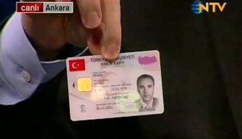 Yeni kimlik kartı alanlar dikkat