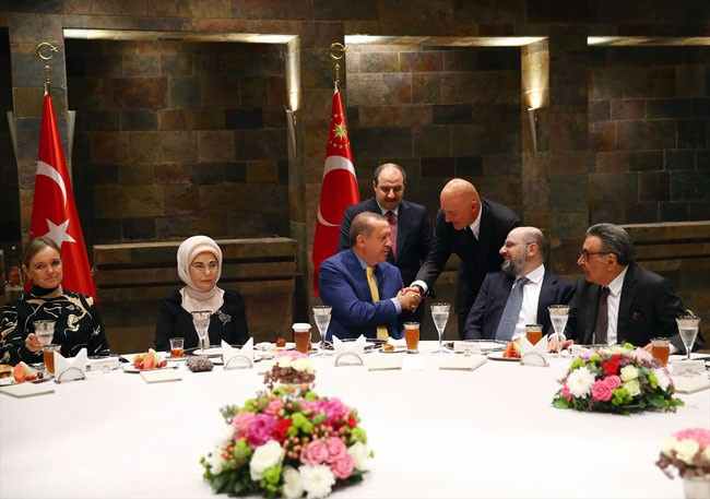 Erdoğan medya temsilcileriyle iftarda buluştu