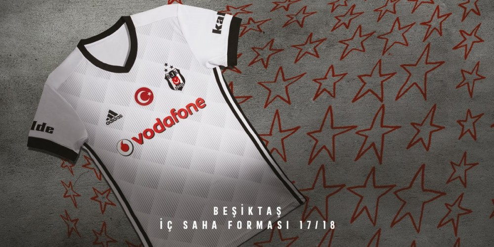 Beşiktaş'ın 3 yıldızlı formaları resmen tanıtıldı