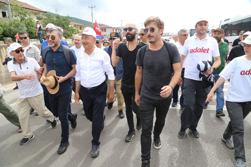 Kemal Kılıçdaroğlu nerede? Yürüyüşte bir ilk yol kapatıldı ve...