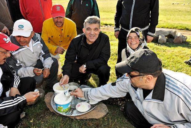 Abdullah Gül'ün asıl niyeti ne? Erdoğan'la ilgili bomba iddia