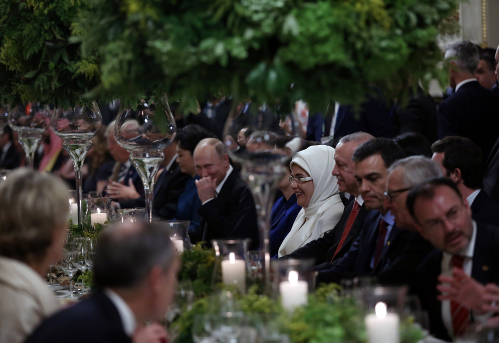 G20 liderleri yemekte buluştu! Erdoğan’a özel helal menü hazırlandı