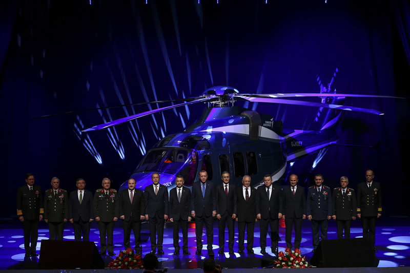 Türkiye'nin yerli ve milli helikopteri Gökbey ortaya çıktı özelliklerine bakın