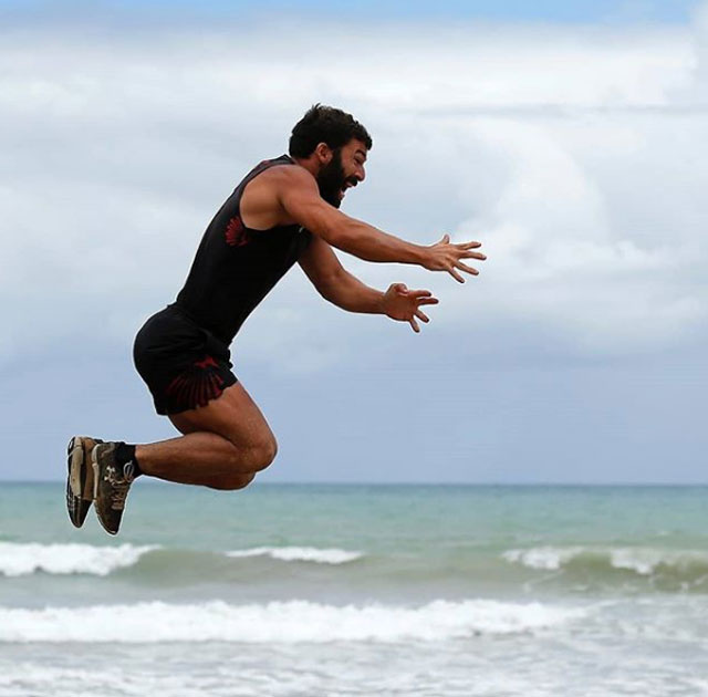 Survivor'a bomba isim! Yarışmaya katılacağını böyle duyurdu 