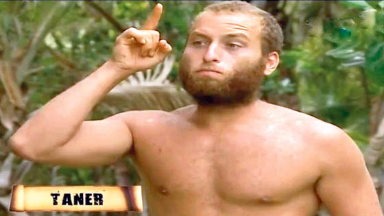 Survivor Taner 20 kişinin saldırısına uğradı!