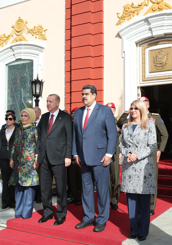 Cumhurbaşkanı Erdoğan, Venezuela Miraflores Sarayı’nda