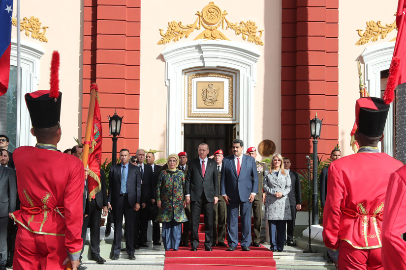 Cumhurbaşkanı Erdoğan, Venezuela Miraflores Sarayı’nda