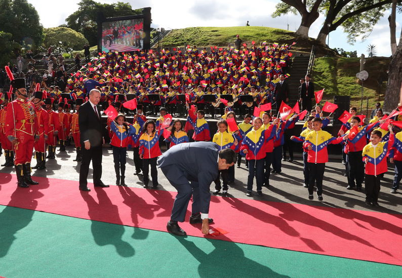 Cumhurbaşkanı Erdoğan, Venezuela Miraflores Sarayı’nda