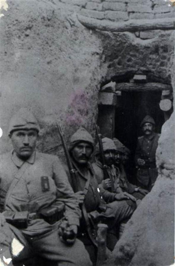 Bilinmeyen fotoğraflarla Çanakkale Zaferi´nin 103 yılı...