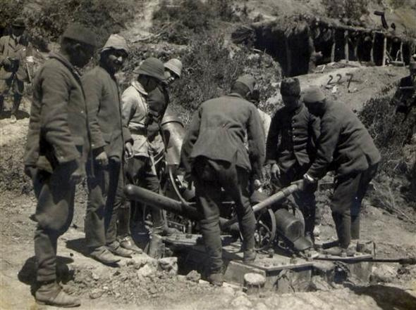Bilinmeyen fotoğraflarla Çanakkale Zaferi´nin 103 yılı...