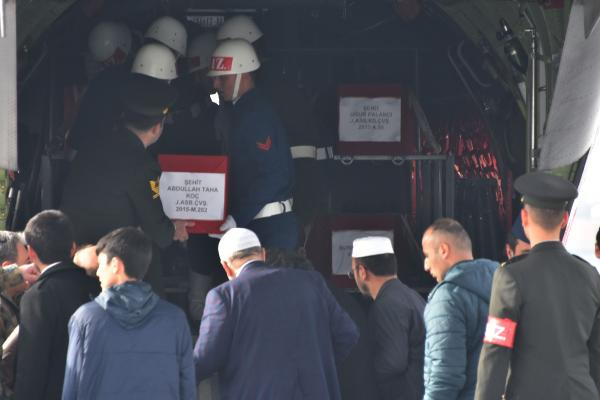 Türkiye yasa boğulmuştu: Afrin şehitlerine son veda!