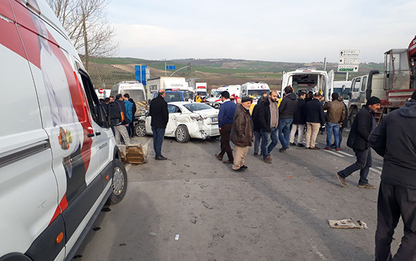 İstanbul´da kahreden kaza: Bir öğrenci öldü, çok sayıda yaralı var!