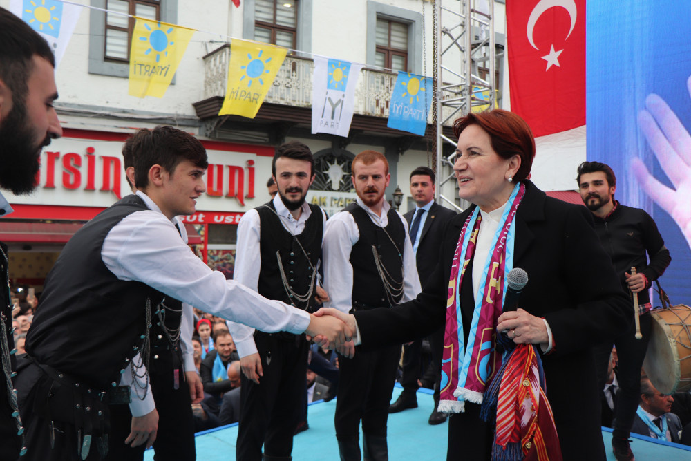 Akşener'den Erdoğan'a 'kabadayılık' göndermesi!