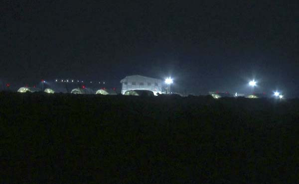 Trump, Esed rejimini vurdu! Ä°Åte ilk gÃ¶rÃ¼ntÃ¼ler...