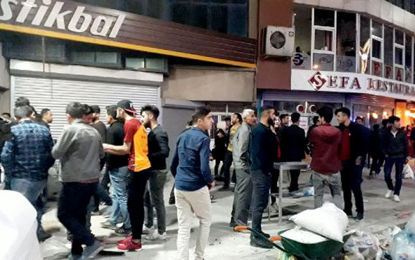 Hakkari'de üst üste iki ses bombası patladı