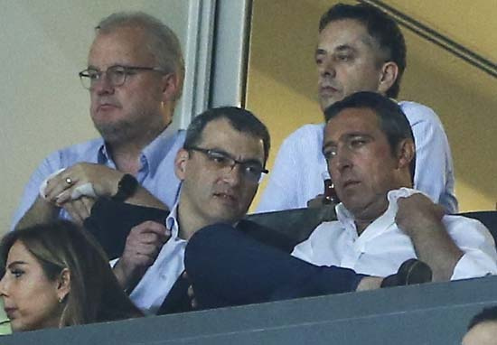 Comolli'nin Fenerbahçe'ye getireceği sol bek