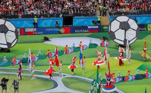 Rusya'da Dünya Kupası şöleni başladı
