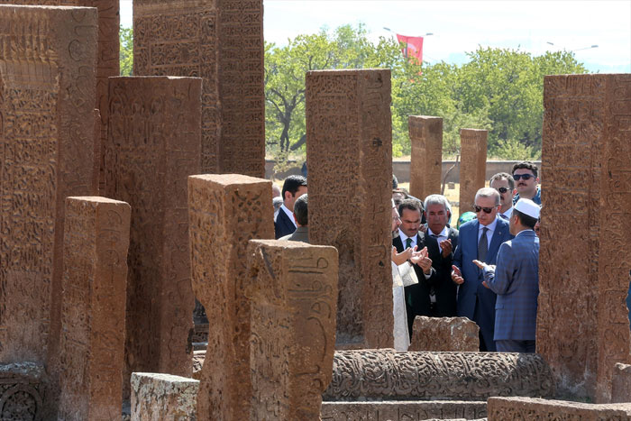 Cumhurbaşkanı Erdoğan: Hep birlikte 2071´e yürüyeceğiz...