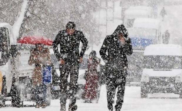 Hava durumu İstanbul için geri sayım kar göründü!