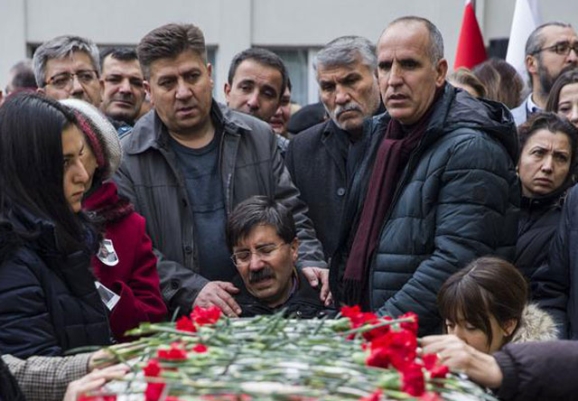 Ceren Damar'ın cenazesinde eşinden katiliyle ilgili ibretlik açıklama