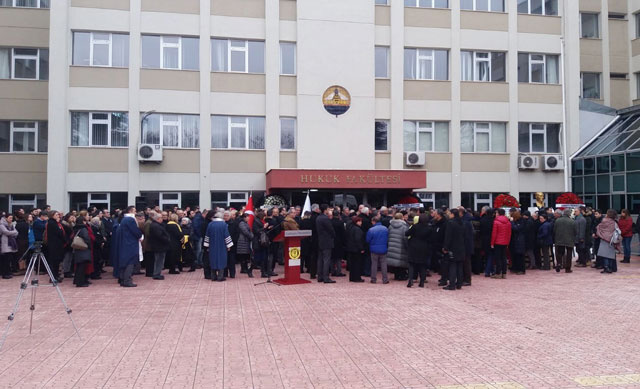 Ceren Damar'ın cenazesinde eşinden katiliyle ilgili ibretlik açıklama
