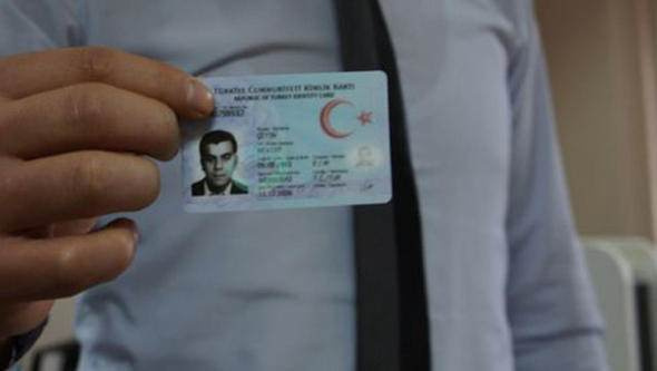 Yeni kimlik kartlarındaki gizli özelliğe dikkat!