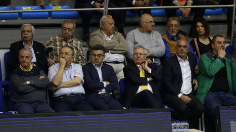 FENERBAHÇE: 83 - GALATASARAY: 61