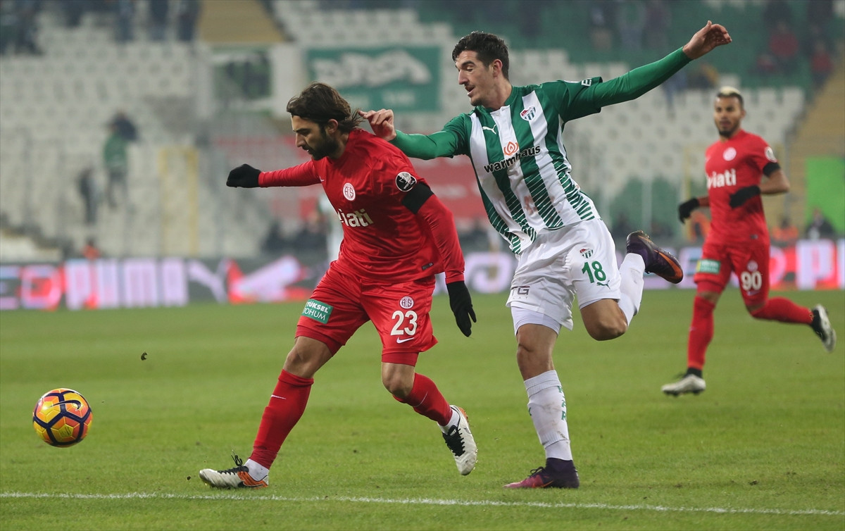 Bursaspor Antalyaspor maçı sonucu ve özeti