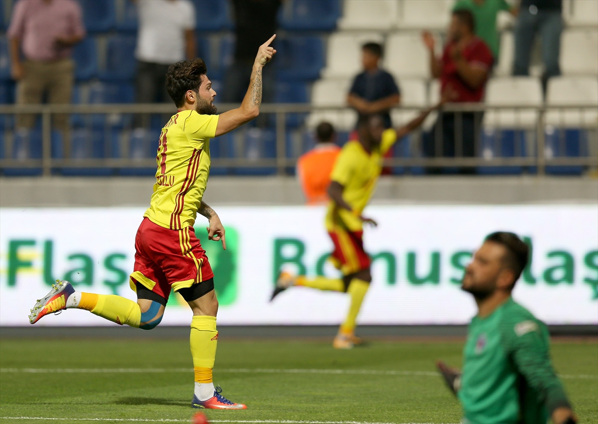 KASIMPAŞA: 3 - EVKUR YENİ MALATYASPOR: 2