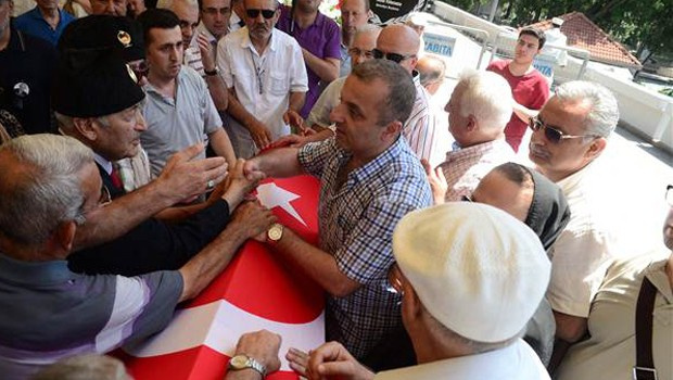 yasar nuri ozturk e veda eski esi ve nisanlisi