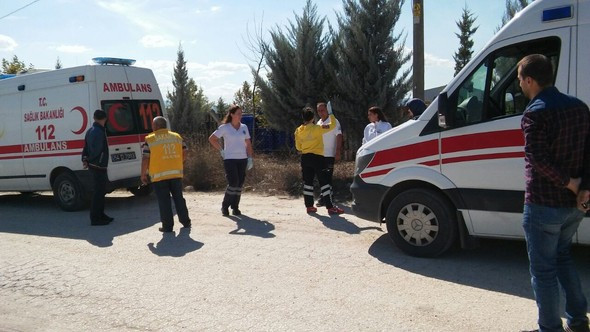 Sakarya ile Eskişehirspor taraftarı birbirine girdi