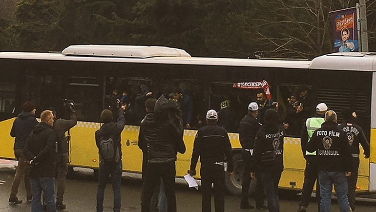 BEŞİKTAŞ-FENERBAHÇE DERBİ