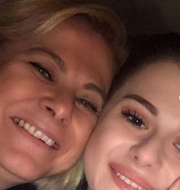 Elif Ceren Balıkçı kaç yaşında annesi Gülay Balıkçı kimdir Elif Ceren Balıkçı kaç yaşında annesi Gülay Balıkçı kimdir