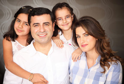 Demirtaş'ın eşi Başak Demirtaş kimdir nereli mesleği ne