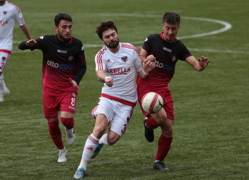 Mersin zorlandı penaltılarla turladı