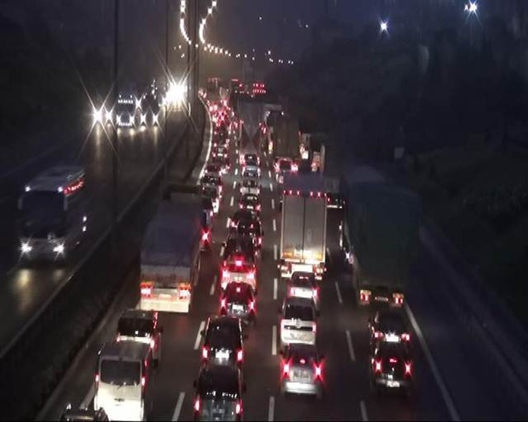 bayram trafigi son yol durumu 01 07 2016 alternatif guzergahlar internet haber