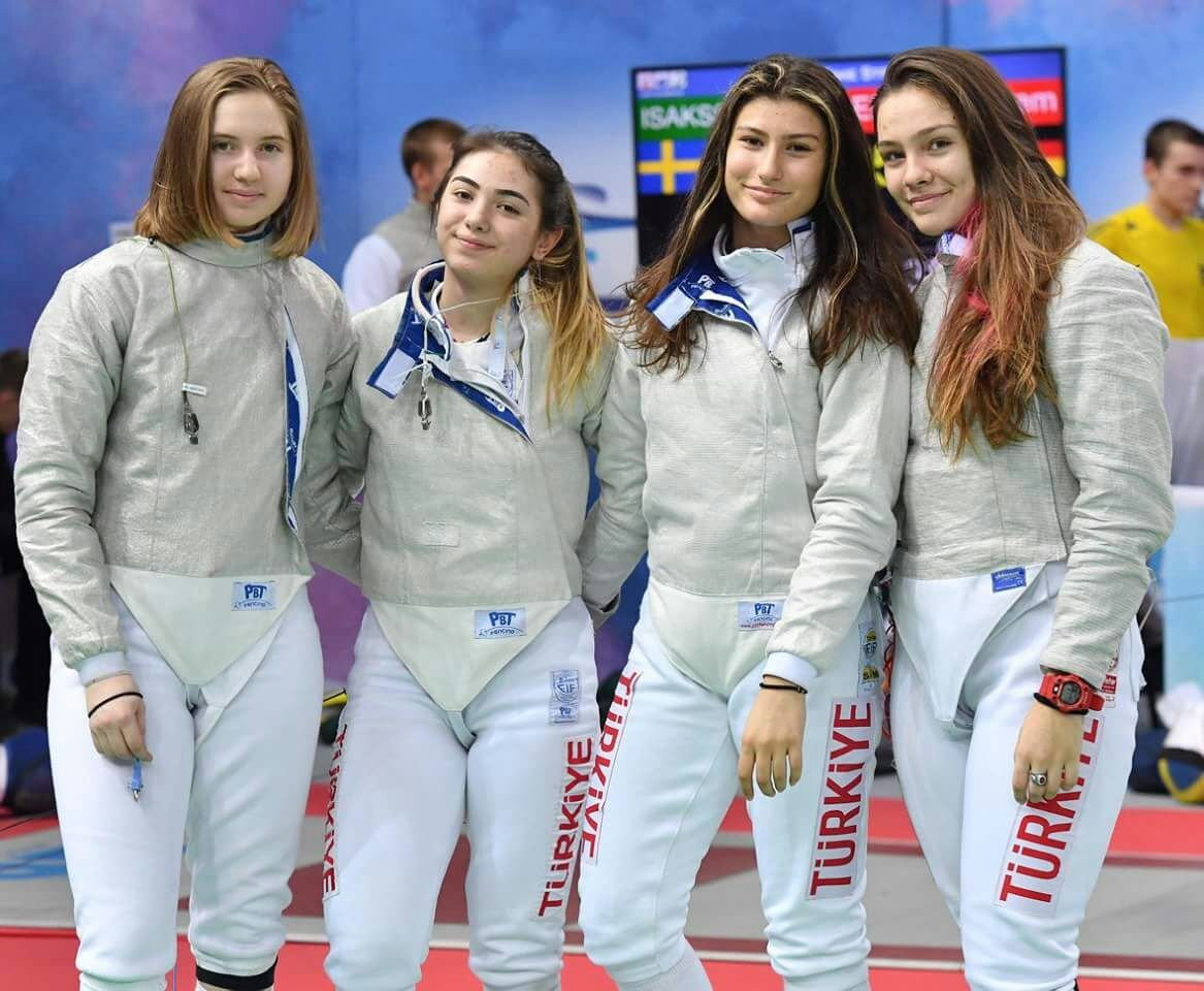 Deniz Selin Ünlüdağ , Nisanur Erbil, Aylin Çakır, Maya Ataç Kurtulmuş