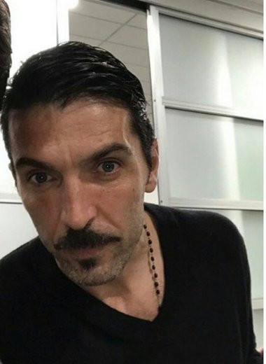 Gianluigi Buffon'u Ankaralı Turgut'a benzettiler