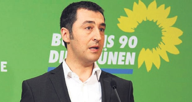 Alman Yeşiller Partisi Eş Başkanı Cem Özdemir