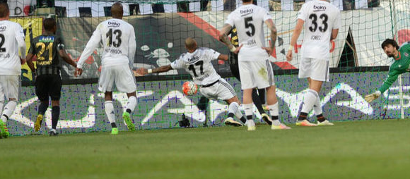 Beşiktaş Akhisar Belediyespor